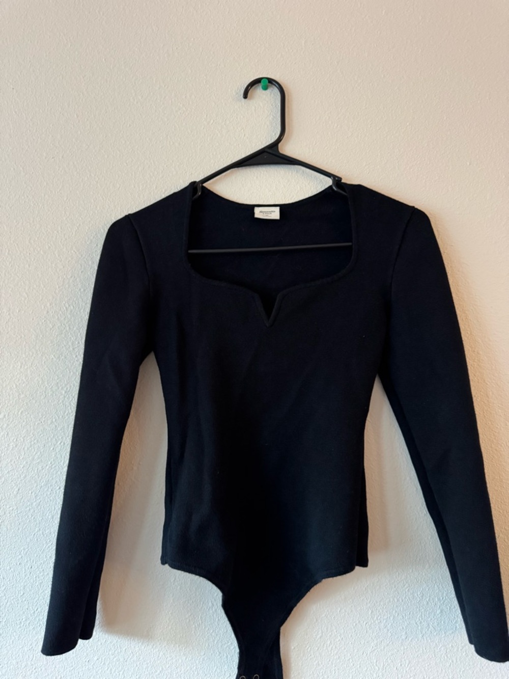 Abercrombie & Fitch Black Long-Sleeve Square Neck Bodysuit - Women